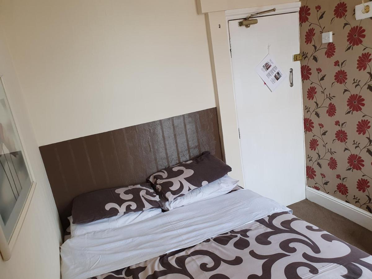 Foxhall Village Guest House Blackpool Exterior foto